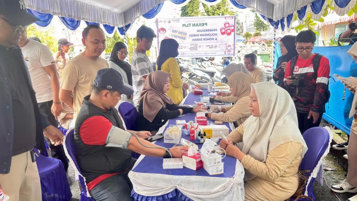Pemkab Kotabaru Tinjau Pelaksanaan Program Perahu untuk Masyarakat Pemkab Kotabaru Tinjau Pelaksanaan Program Perahu untuk Masyarakat