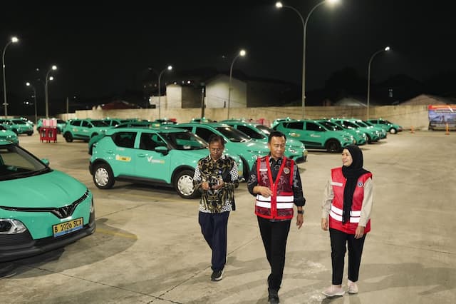 Sidak Pool Taksi Green SM di Bekasi, Kemenhub Pastikan Sistem Keselamatan sesuai Ketentuan Sidak Pool Taksi Green SM di Bekasi, Kemenhub Pastikan Sistem Keselamatan sesuai Ketentuan