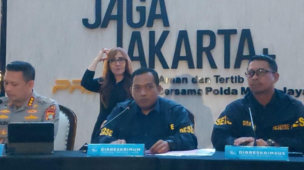 Polda Metro Buru Dalang Rencana Kerusuhan May Day, Aliran Dana Terungkap Polda Metro Buru Dalang Rencana Kerusuhan May Day, Aliran Dana Terungkap