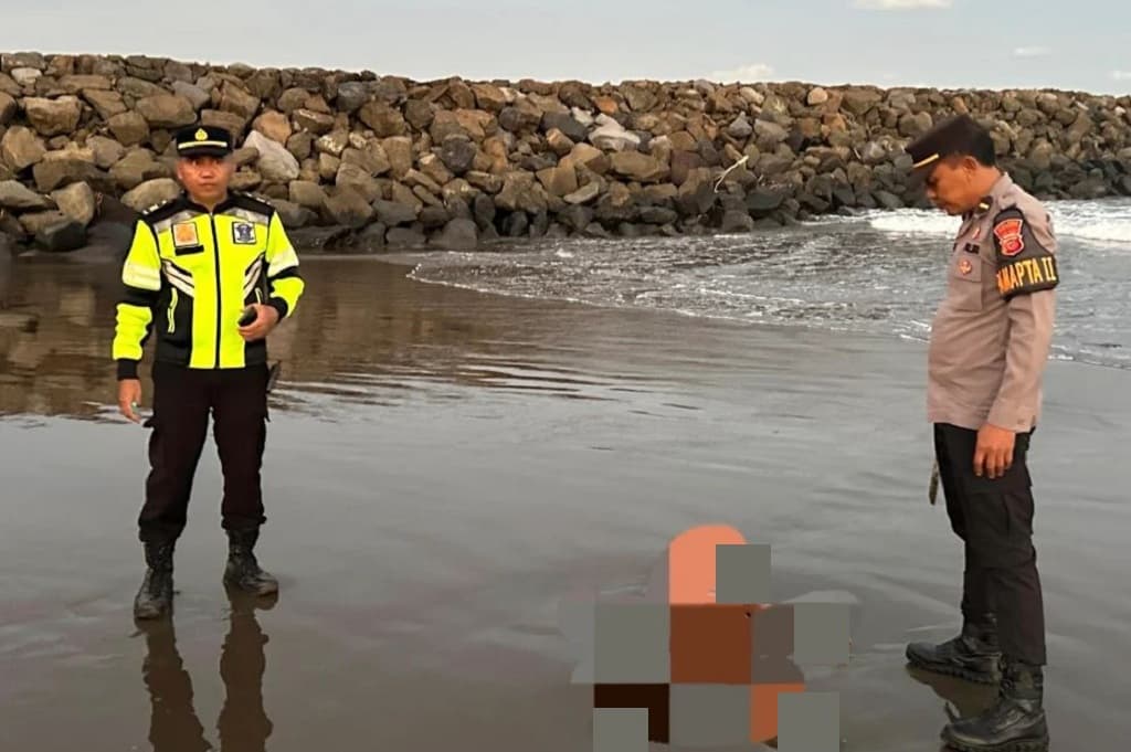 Perempuan Ditemukan Tewas di Pantai Pangandaran, Polisi Ungkap Fakta Ini Perempuan Ditemukan Tewas di Pantai Pangandaran, Polisi Ungkap Fakta Ini