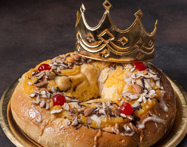 Tradisi Unik Natal dari Berbagai Negara di Dunia, Ada Roti Bermahkota Tradisi Unik Natal dari Berbagai Negara di Dunia, Ada Roti Bermahkota