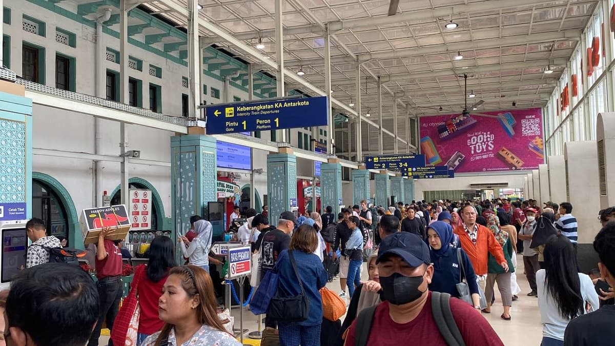 Arus Balik Libur Nataru, KAI Catat 46 Ribu Penumpang Tiba di Jakarta Arus Balik Libur Nataru, KAI Catat 46 Ribu Penumpang Tiba di Jakarta