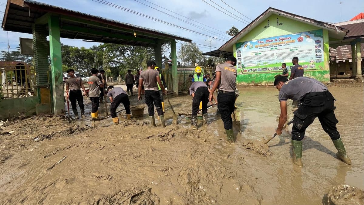Polri–Warga Bersinergi, SDN 1 Karang Baru Aceh Tamiang Siap Digunakan Polri–Warga Bersinergi, SDN 1 Karang Baru Aceh Tamiang Siap Digunakan