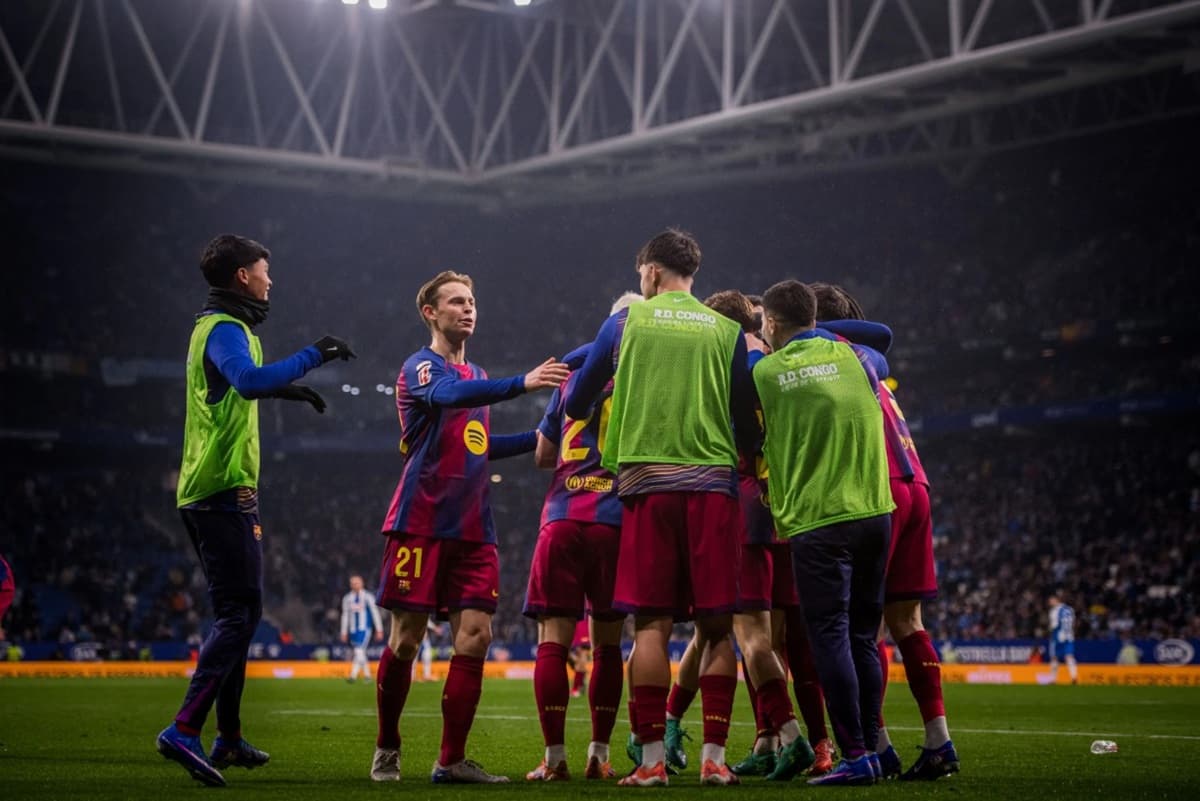 Espanyol vs Barcelona: Blaugrana Menang 2-0, Hansi Flick Singgung Rival Bebuyutan Espanyol vs Barcelona: Blaugrana Menang 2-0, Hansi Flick Singgung Rival Bebuyutan