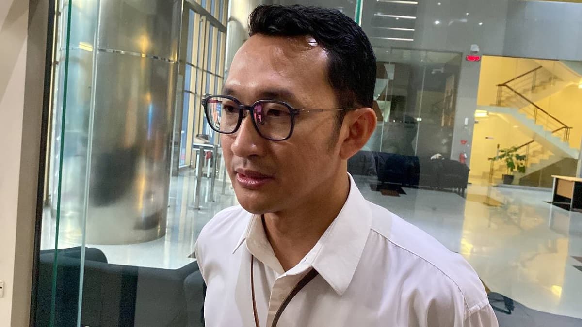 KPK Duga Eks Sekdis Cipta Karya Bekasi Terima Uang dari Ade Kuswara KPK Duga Eks Sekdis Cipta Karya Bekasi Terima Uang dari Ade Kuswara