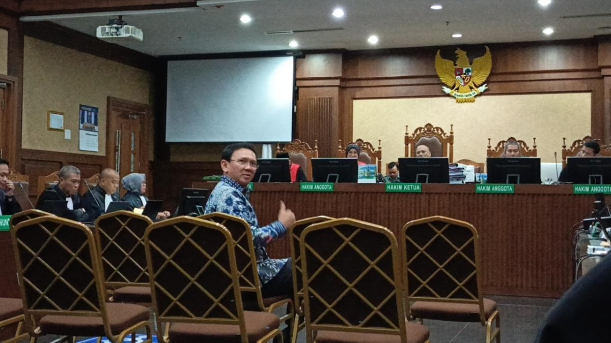 Ahok Tepis Isu Riza Chalid Intervensi Sewa Terminal BBM PT OTM Ahok Tepis Isu Riza Chalid Intervensi Sewa Terminal BBM PT OTM