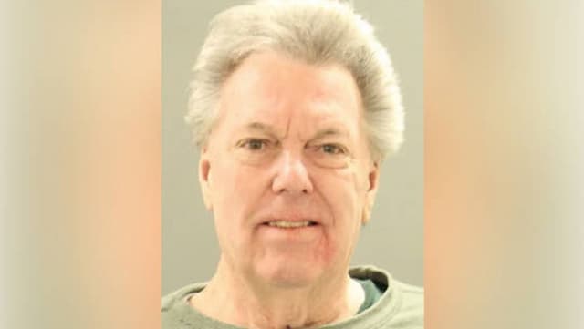 Mantan Suami Jill Biden Didakwa Bunuh Istri, Terancam Penjara Seumur Hidup! Mantan Suami Jill Biden Didakwa Bunuh Istri, Terancam Penjara Seumur Hidup!