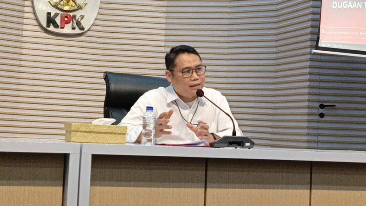 Selain Kasus Suap, Wakil Ketua PN Depok Jadi Tersangka Gratifikasi Rp2,5 Miliar Selain Kasus Suap, Wakil Ketua PN Depok Jadi Tersangka Gratifikasi Rp2,5 Miliar