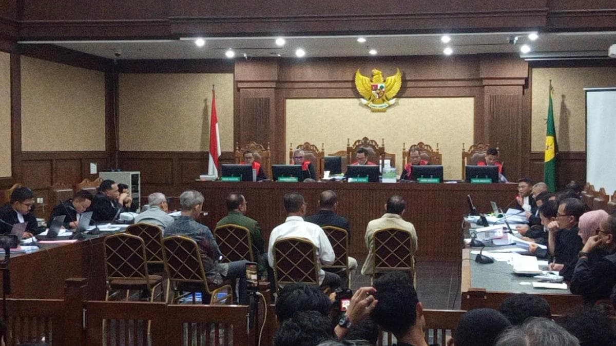 Mantan PPK Kemendikbudristek Akui Takut kepada Jurist Tan Mantan PPK Kemendikbudristek Akui Takut kepada Jurist Tan