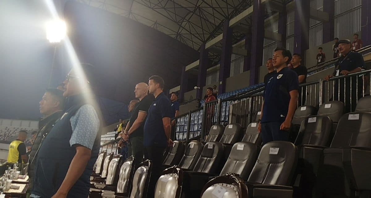 Alexander Zwiers dan Simon Tahamata Amati Laga Timnas Indonesia U-17 vs China, Pantau Bakat Garuda Asia Alexander Zwiers dan Simon Tahamata Amati Laga Timnas Indonesia U-17 vs China, Pantau Bakat Garuda Asia