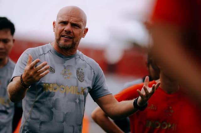 Persija Jakarta Sambangi Gianyar Tanpa Mauricio Souza, Pelatih Bali United Tetap Waspada Persija Jakarta Sambangi Gianyar Tanpa Mauricio Souza, Pelatih Bali United Tetap Waspada