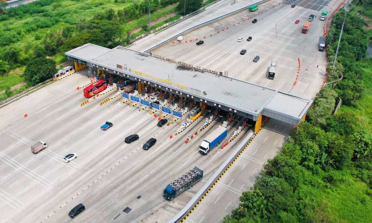 Melonjak 33 Persen, 85 Ribu Kendaraan Tinggalkan Jakarta ke Arah Timur saat Libur Imlek Melonjak 33 Persen, 85 Ribu Kendaraan Tinggalkan Jakarta ke Arah Timur saat Libur Imlek