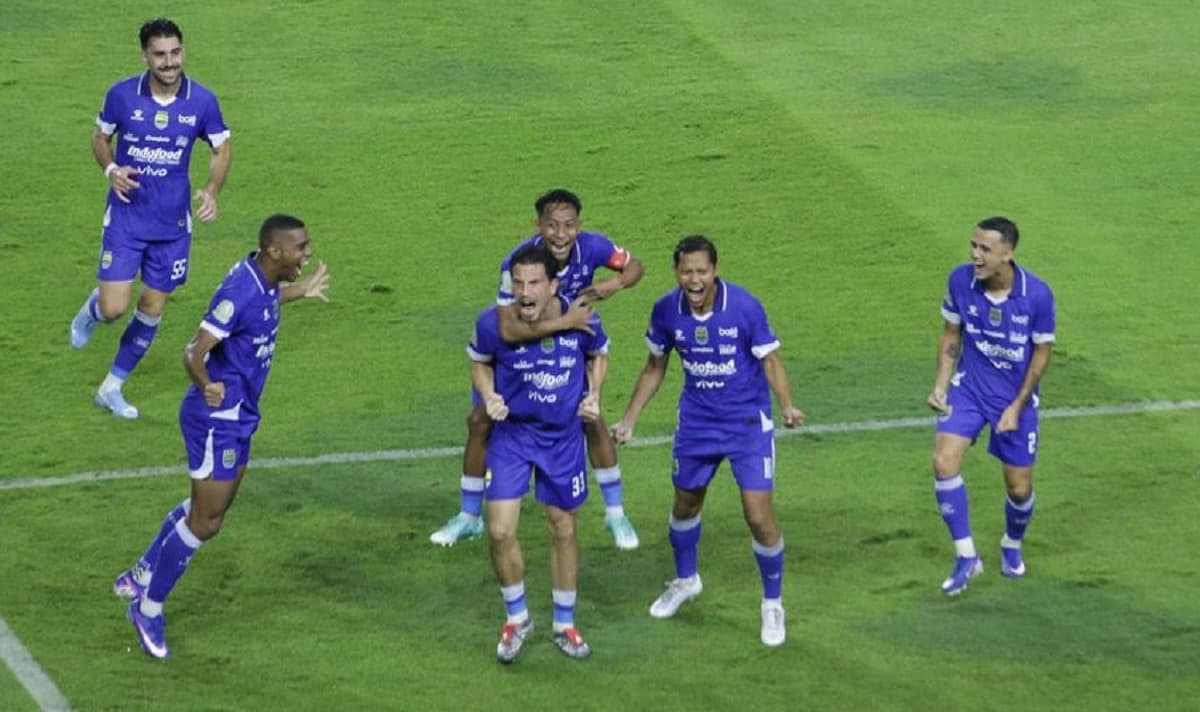 Persib Bandung Bisa Contek Persija Jakarta untuk Hancurkan Ratchaburi FC di Leg II 16 Besar AFC Champions League 2! Persib Bandung Bisa Contek Persija Jakarta untuk Hancurkan Ratchaburi FC di Leg II 16 Besar AFC Champions League 2!