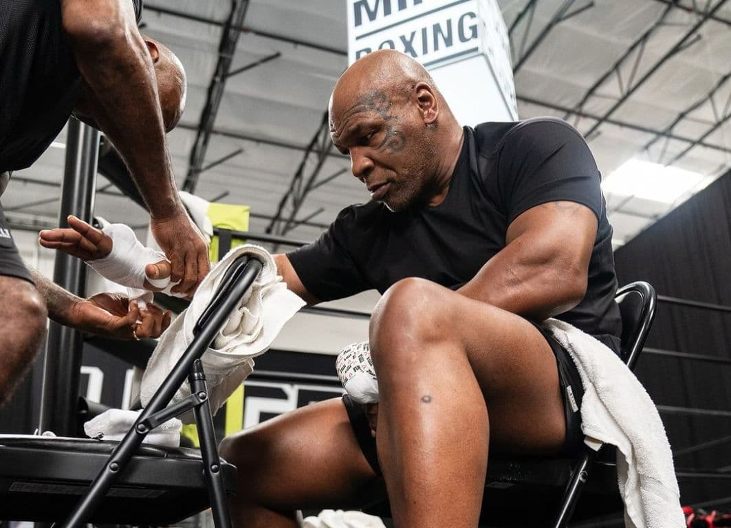 Kisah Mualaf Mike Tyson, Legenda Tinju Dunia yang Dapat Hidayah saat Dipenjara Kisah Mualaf Mike Tyson, Legenda Tinju Dunia yang Dapat Hidayah saat Dipenjara