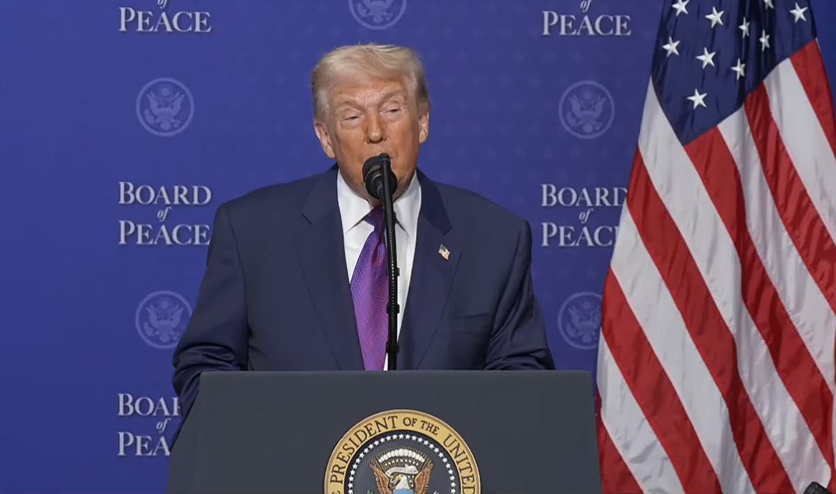 Trump Ancam Iran: Capai Kesepakatan Nuklir atau Hal Buruk Akan Terjadi Trump Ancam Iran: Capai Kesepakatan Nuklir atau Hal Buruk Akan Terjadi