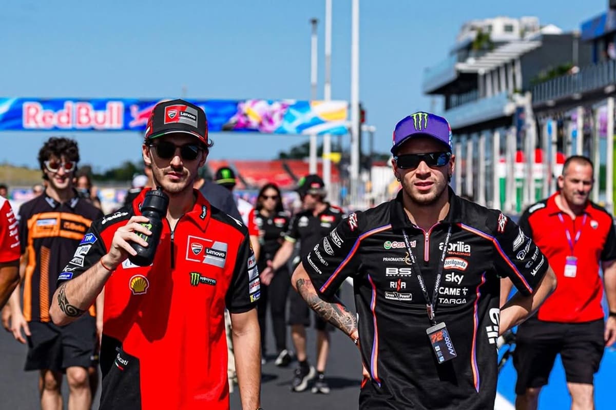 MotoGP 2027: Francesco Bagnaia Mendekat ke Aprilia, Marco Bezzecchi Masa Bodoh MotoGP 2027: Francesco Bagnaia Mendekat ke Aprilia, Marco Bezzecchi Masa Bodoh