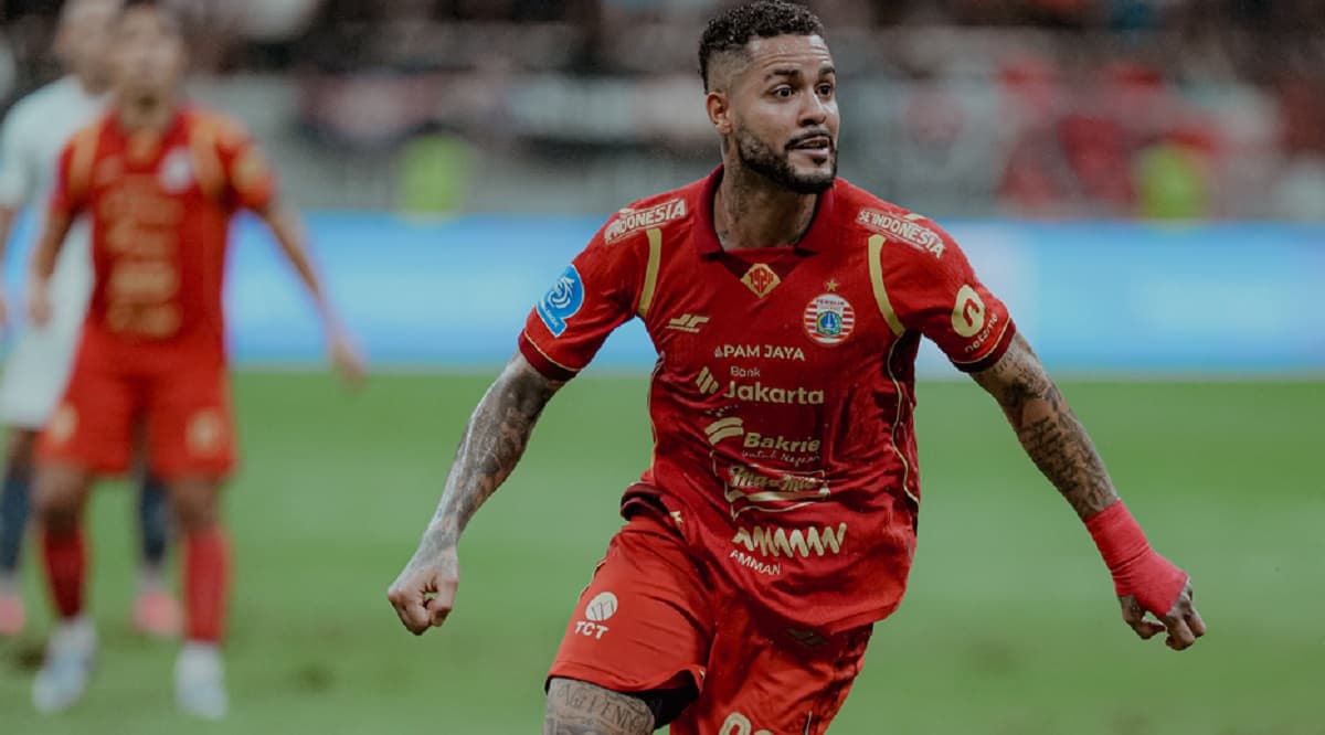 Mauricio Souza Kritik Kualitas Rumput JIS saat Persija Jakarta Menang 2-1 atas PSM Makassar Mauricio Souza Kritik Kualitas Rumput JIS saat Persija Jakarta Menang 2-1 atas PSM Makassar