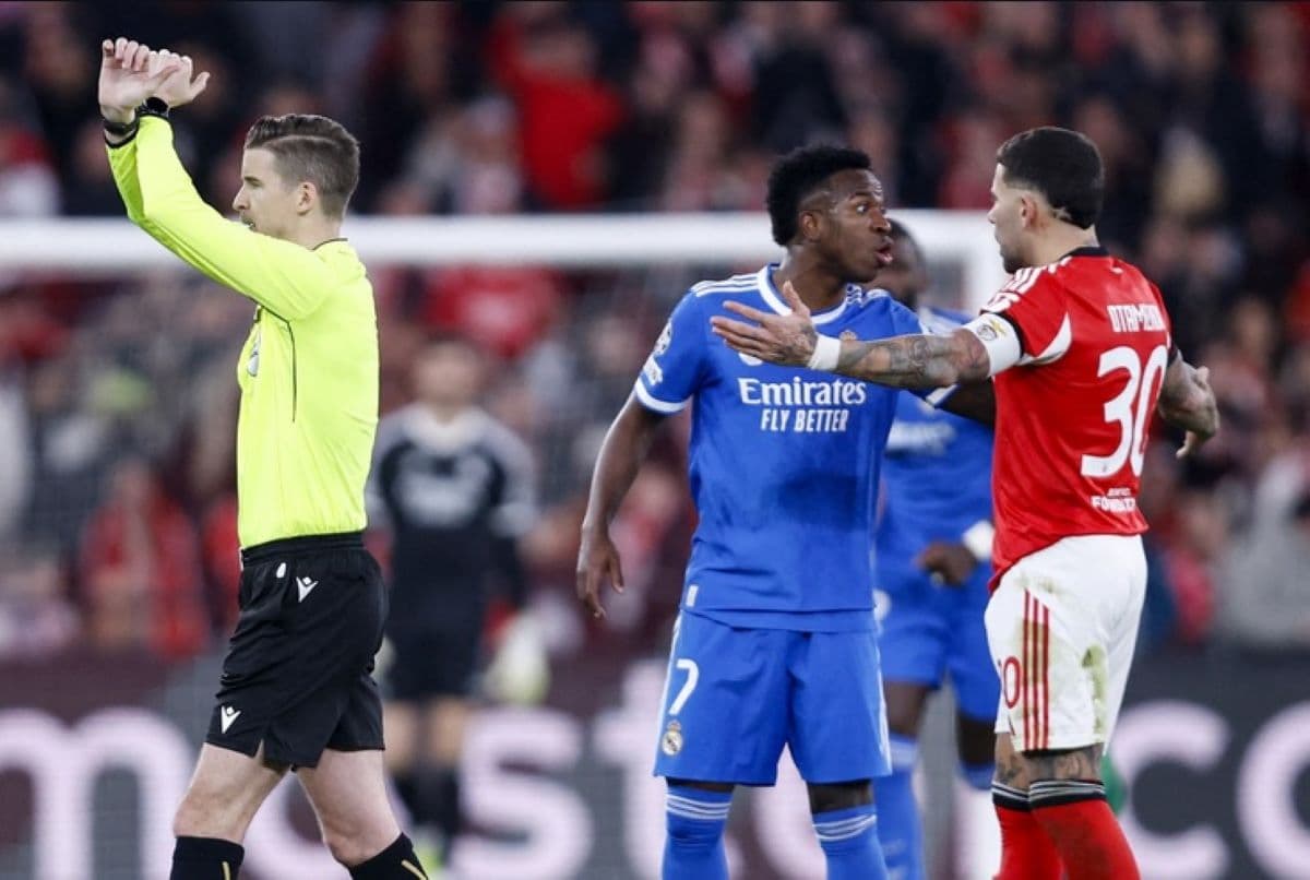 Jose Mourinho Berubah Pandangan, Siap Depak Gianluca Prestianni dari Benfica Imbas Kasus Rasisme Vinicius Junior Jose Mourinho Berubah Pandangan, Siap Depak Gianluca Prestianni dari Benfica Imbas Kasus Rasisme Vinicius Junior