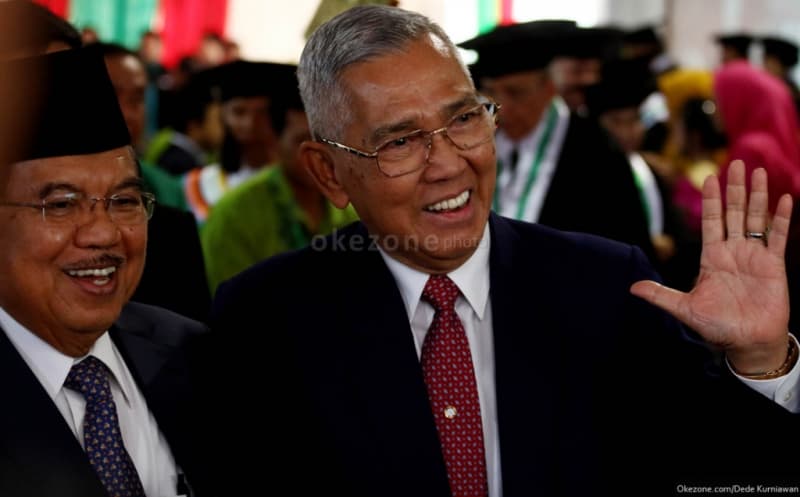 Wapres Ke-6 RI Try Sutrisno Wafat, Istana: Kita Berduka Cita Sangat Mendalam Wapres Ke-6 RI Try Sutrisno Wafat, Istana: Kita Berduka Cita Sangat Mendalam