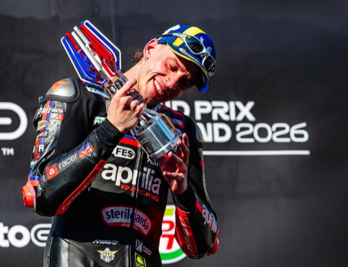 Kisah Kebangkitan Marco Bezzecchi, dari Bencana Sprint Race hingga Juara MotoGP Thailand 2026 Kisah Kebangkitan Marco Bezzecchi, dari Bencana Sprint Race hingga Juara MotoGP Thailand 2026