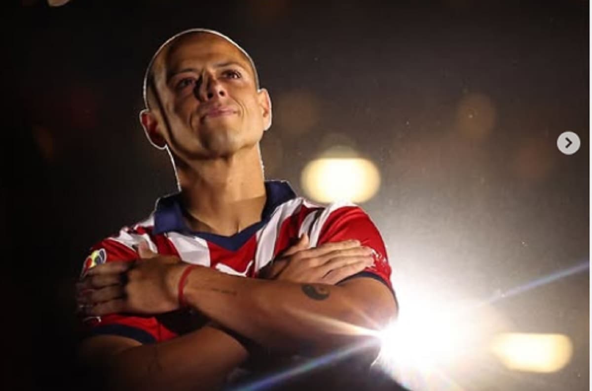 Kisah Spiritual Eks Pemain Manchester United dan Real Madrid Chicharito, Akui Kagum dengan Nabi Muhammad SAW Kisah Spiritual Eks Pemain Manchester United dan Real Madrid Chicharito, Akui Kagum dengan Nabi Muhammad SAW
