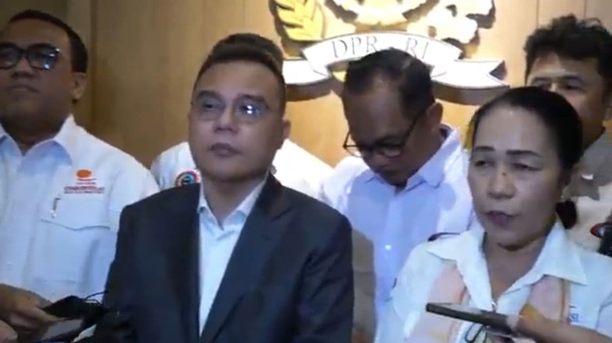 Serikat Buruh Temui Dasco, Tegaskan Dukungan Penuh untuk Prabowo dan Program Pro-Rakyat Serikat Buruh Temui Dasco, Tegaskan Dukungan Penuh untuk Prabowo dan Program Pro-Rakyat