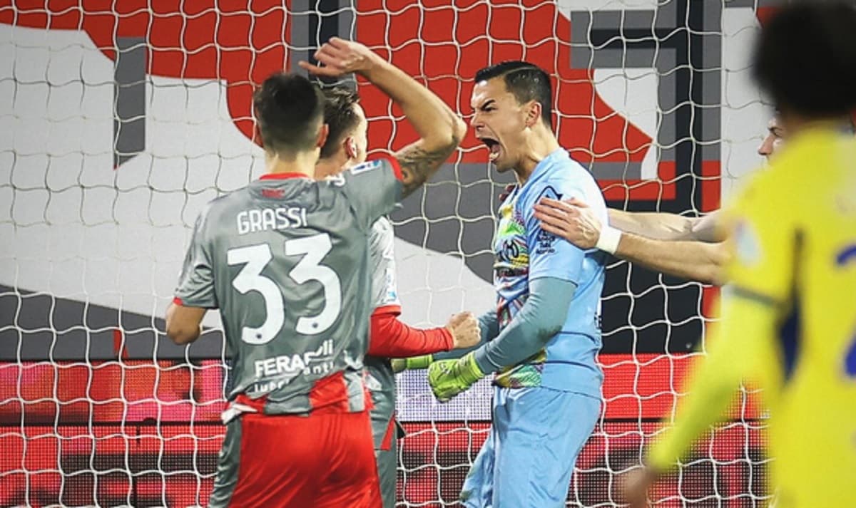 Curhat Kiper Timnas Indonesia Emil Audero Setelah Cremonese Kalah 0-2 dari AC Milan di Liga Italia 2025-2026 Curhat Kiper Timnas Indonesia Emil Audero Setelah Cremonese Kalah 0-2 dari AC Milan di Liga Italia 2025-2026