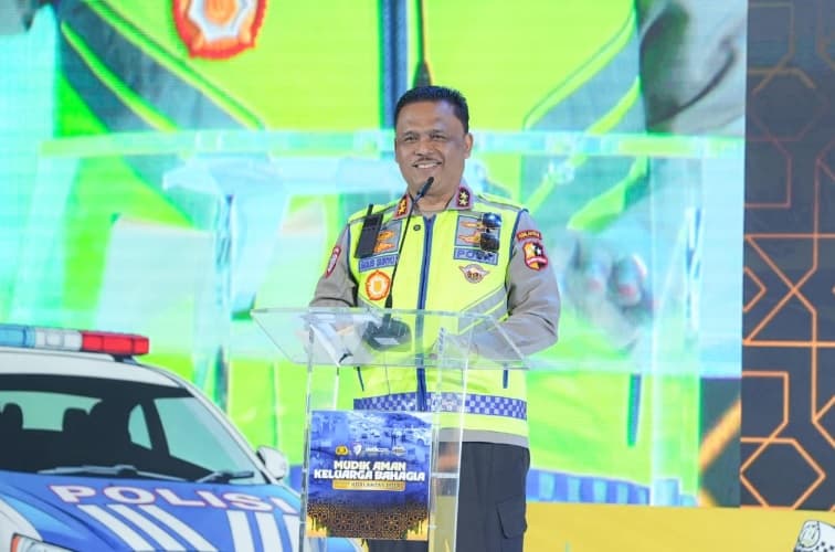 Operasi Ketupat 2026, Kakorlantas Tekankan Keselamatan Pemudik Operasi Ketupat 2026, Kakorlantas Tekankan Keselamatan Pemudik