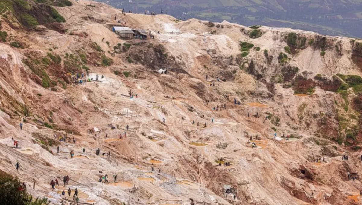 Longsor Akibat Hujan Lebat Landa Tambang Koltan RD Kongo, Tewaskan 200 Orang Longsor Akibat Hujan Lebat Landa Tambang Koltan RD Kongo, Tewaskan 200 Orang