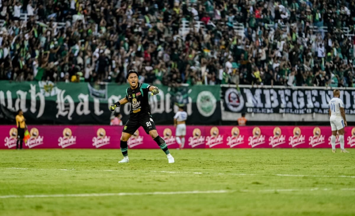 Mimpi Kiper Timnas Indonesia Ernando Ari Antar Persebaya Surabaya Juara Super League Mimpi Kiper Timnas Indonesia Ernando Ari Antar Persebaya Surabaya Juara Super League