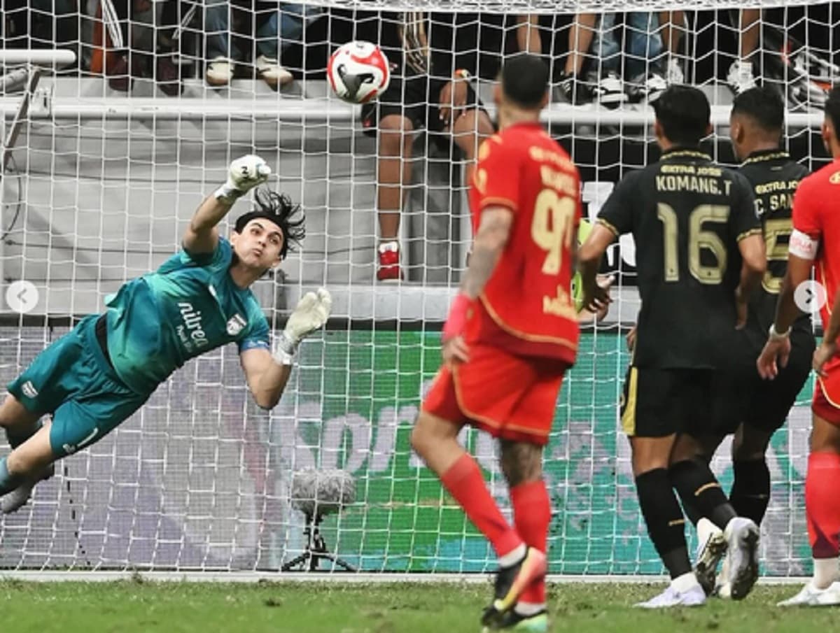 John Herdman Panggil Nadeo Argawinata ke Timnas Indonesia untuk FIFA Series 2026? John Herdman Panggil Nadeo Argawinata ke Timnas Indonesia untuk FIFA Series 2026?