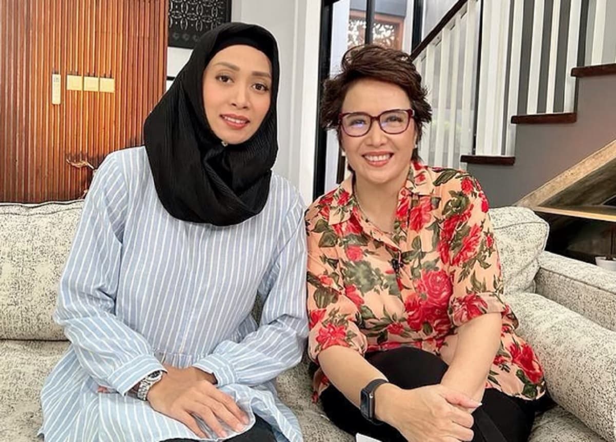 Kisah Mualaf Maria Febe, Terketuk Jadi Mualaf Setelah Lihat Rekan-Rekan di Pelatnas PBSI Solat Tarawih Kisah Mualaf Maria Febe, Terketuk Jadi Mualaf Setelah Lihat Rekan-Rekan di Pelatnas PBSI Solat Tarawih