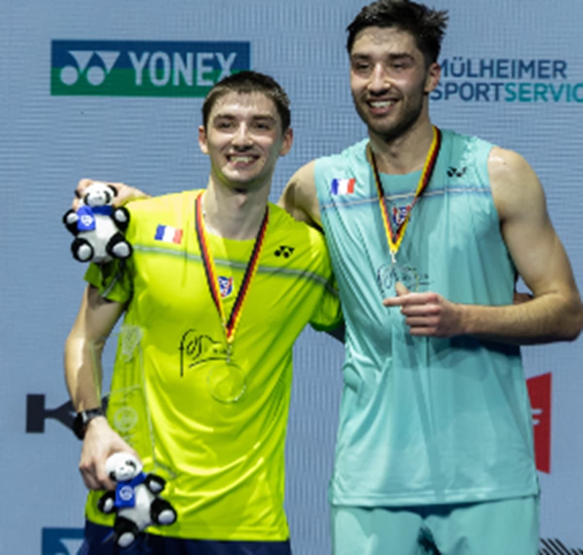 Kisah Unik Pebulu Tangkis Popov Bersaudara, Kakak Beradik yang Kompak Naik Podium di German Open 2026 Kisah Unik Pebulu Tangkis Popov Bersaudara, Kakak Beradik yang Kompak Naik Podium di German Open 2026
