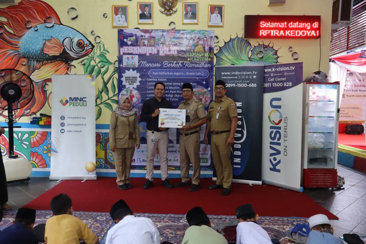 MNC Sky Vision dan MNC Peduli Gelar Pesantren Kilat dan Santunan Anak Yatim di Kedoya Utara MNC Sky Vision dan MNC Peduli Gelar Pesantren Kilat dan Santunan Anak Yatim di Kedoya Utara