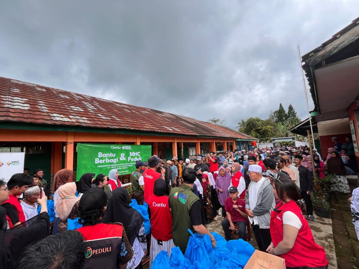 MNC Peduli Bersama YBIB Bantu 700 Keluarga Prasejahtera di Sekitar KEK MNC Lido City MNC Peduli Bersama YBIB Bantu 700 Keluarga Prasejahtera di Sekitar KEK MNC Lido City