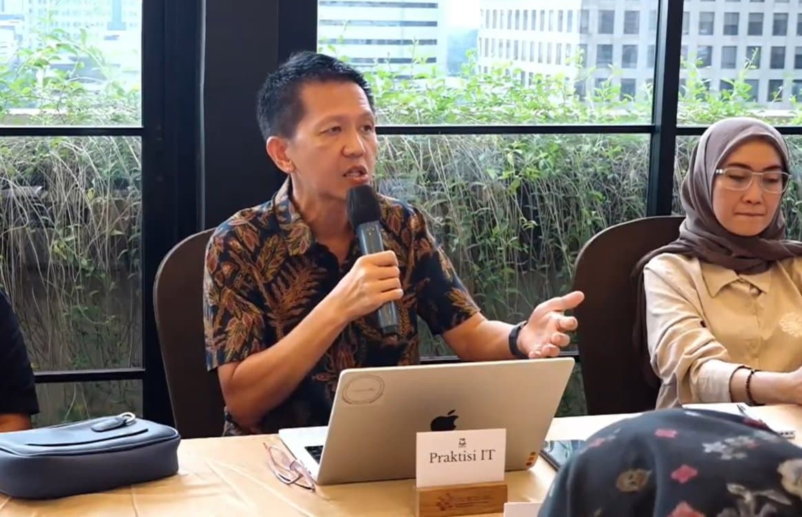 PP Tunas Resmi Berlaku, Pakar: Perlindungan Anak di Dunia Digital Tetap Butuh Peran Orang Tua PP Tunas Resmi Berlaku, Pakar: Perlindungan Anak di Dunia Digital Tetap Butuh Peran Orang Tua