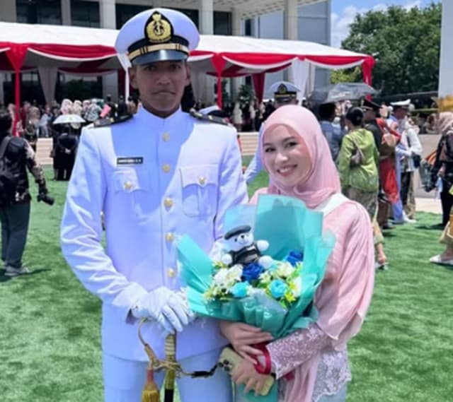 Segini Kisaran Gaji Pebulu Tangkis Chico Aura Dwi Wardoyo yang Resmi Dilantik Jadi TNI Usai Keluar Pelatnas PBSI Segini Kisaran Gaji Pebulu Tangkis Chico Aura Dwi Wardoyo yang Resmi Dilantik Jadi TNI Usai Keluar Pelatnas PBSI