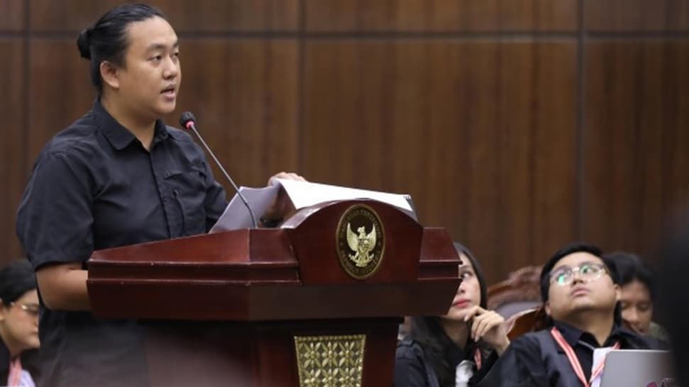 DPR: Penyiraman Air Keras Aktivis KontraS Bentuk Teror Demokrasi DPR: Penyiraman Air Keras Aktivis KontraS Bentuk Teror Demokrasi
