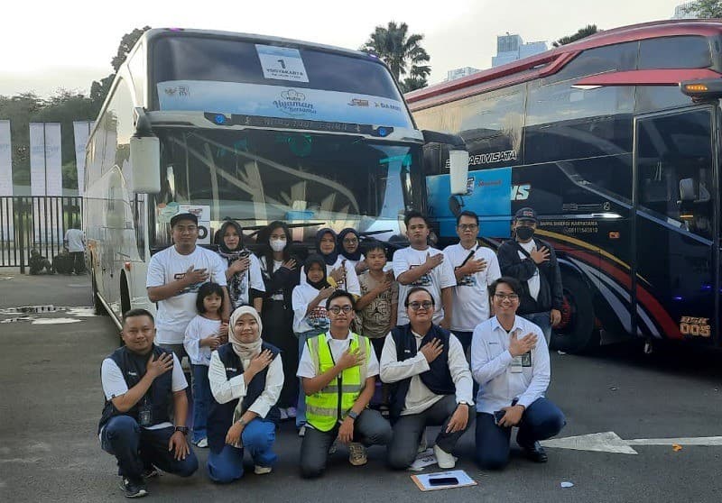 DAMRI Lepas Peserta Mudik Nyaman Bersama BUMN dan Danantara 2026, Pastikan Armada Laik Jalan DAMRI Lepas Peserta Mudik Nyaman Bersama BUMN dan Danantara 2026, Pastikan Armada Laik Jalan