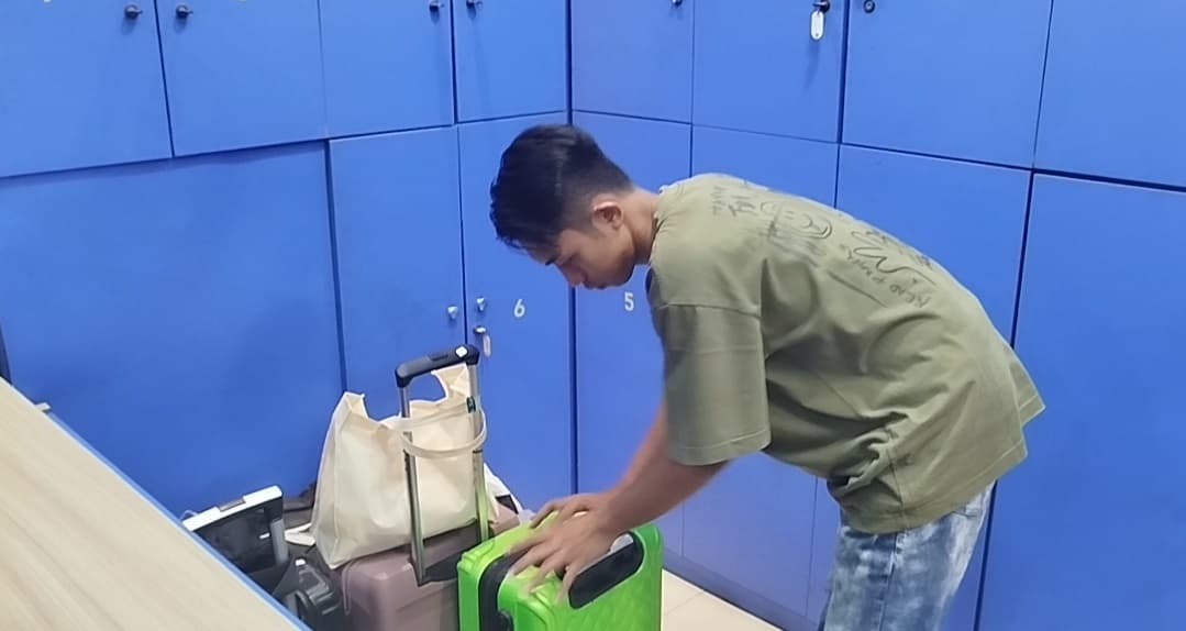 Jasa Penitipan Barang di Stasiun Pasar Senen Naik 50 Persen saat Mudik Lebaran Jasa Penitipan Barang di Stasiun Pasar Senen Naik 50 Persen saat Mudik Lebaran