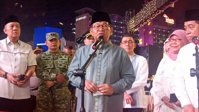 Pramono Shalat Ied di Balai Kota, Ma’ruf Amin Jadi Khatib Pramono Shalat Ied di Balai Kota, Ma’ruf Amin Jadi Khatib