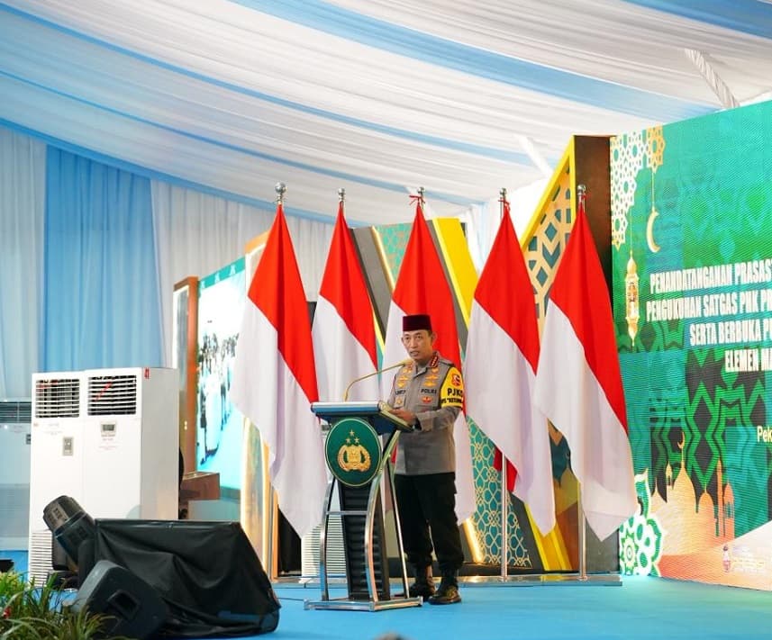 Sampaikan Belasungkawa, Kapolri Naikkan Pangkat Personel Polda Metro yang Gugur saat Pengamanan Lebaran Sampaikan Belasungkawa, Kapolri Naikkan Pangkat Personel Polda Metro yang Gugur saat Pengamanan Lebaran