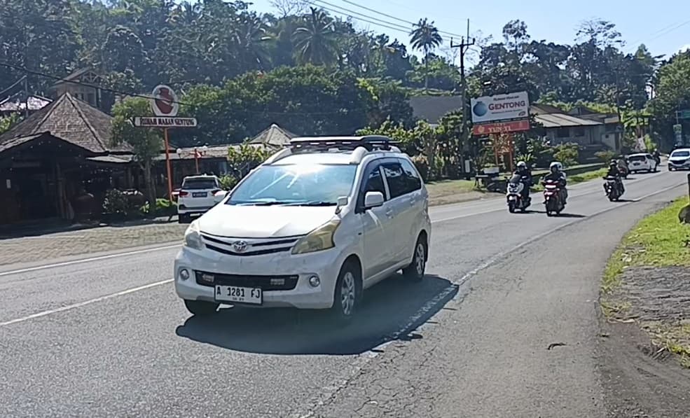 Jelang Puncak Arus Balik, Lalu Lintas di Lingkar Gentong Lengang Jelang Puncak Arus Balik, Lalu Lintas di Lingkar Gentong Lengang
