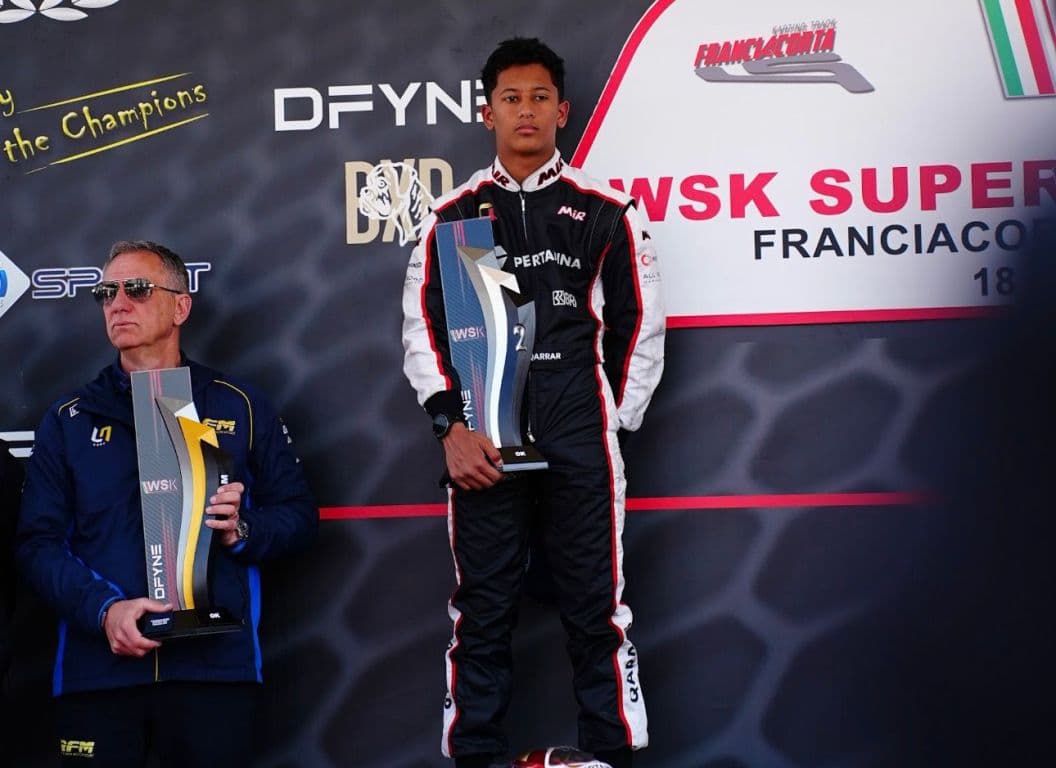 Naik Podium di WSK Super Master Series 2026, Qarrar Firhand Persembahkan Kado Lebaran bagi Indonesia Naik Podium di WSK Super Master Series 2026, Qarrar Firhand Persembahkan Kado Lebaran bagi Indonesia