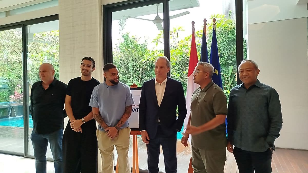 Efek Layvin Kurzawa! Dubes Prancis Ingin Banjiri Super League dengan Pemain Top Negaranya Efek Layvin Kurzawa! Dubes Prancis Ingin Banjiri Super League dengan Pemain Top Negaranya