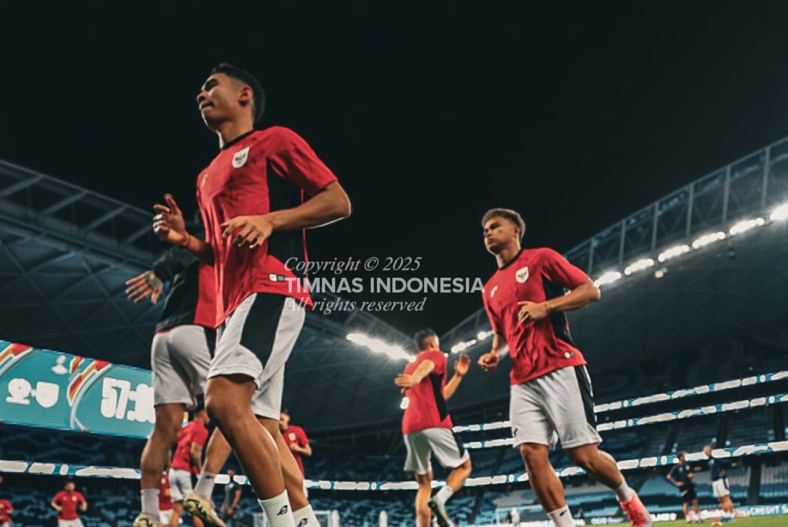 Geber Persiapan Jelang FIFA Series 2026, Timnas Indonesia Mulai Latihan di Stadion Madya Geber Persiapan Jelang FIFA Series 2026, Timnas Indonesia Mulai Latihan di Stadion Madya