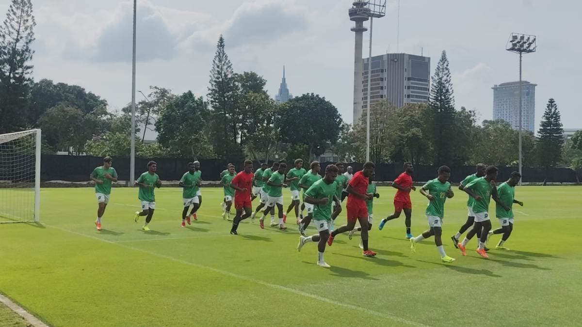 Terik Matahari Tak Halangi Latihan Intensif Timnas Kepulauan Solomon Jelang FIFA Series 2026 Terik Matahari Tak Halangi Latihan Intensif Timnas Kepulauan Solomon Jelang FIFA Series 2026