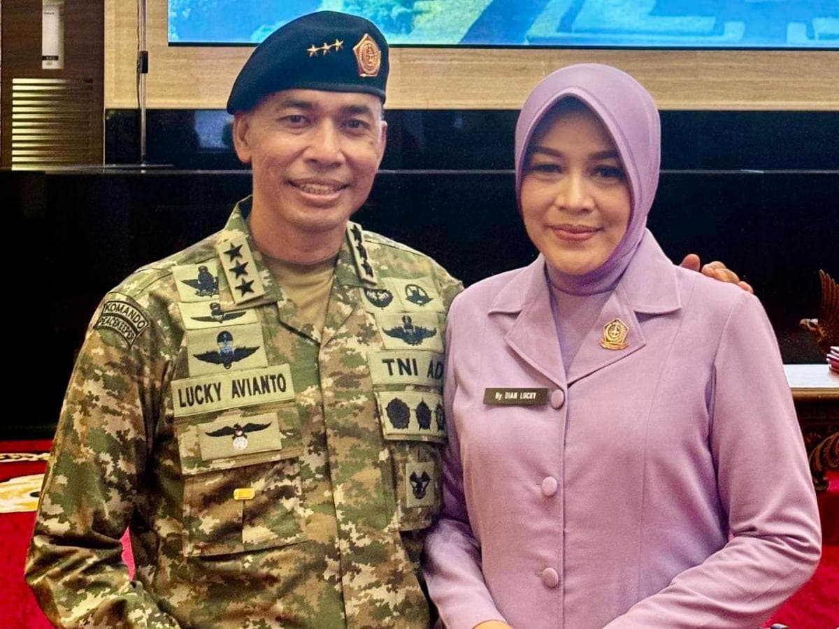 Kisah Haru Istri Jenderal, Ikhlas Suami Tugas di Pedalaman Papua Kisah Haru Istri Jenderal, Ikhlas Suami Tugas di Pedalaman Papua