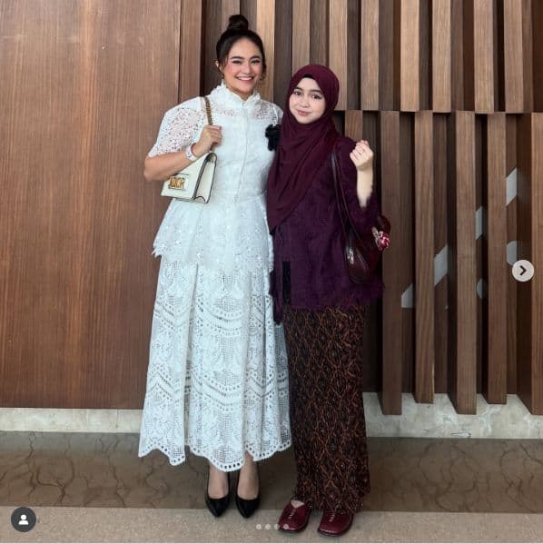 Marshanda : Love My Daughter, with All Her Colors Marshanda : Love My Daughter, with All Her Colors