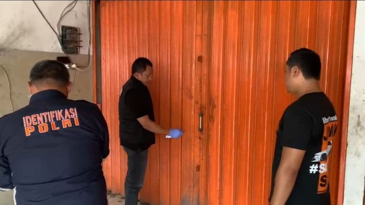 Ngeri! Korban Mutilasi di Bekasi Ditemukan Tanpa Tangan dan Kaki dalam Freezer Ngeri! Korban Mutilasi di Bekasi Ditemukan Tanpa Tangan dan Kaki dalam Freezer